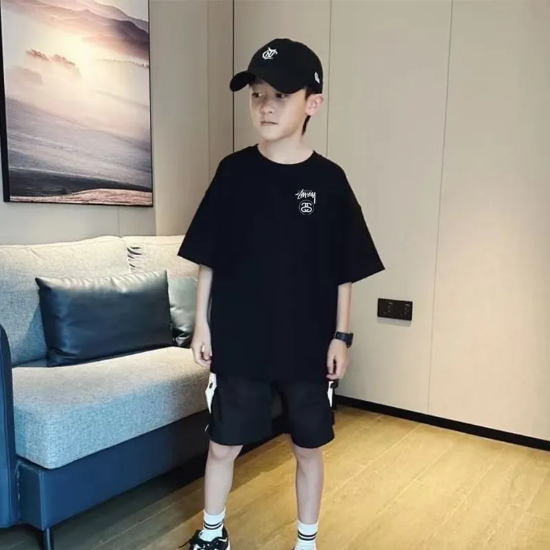 【90-160cm】超カッコイイ 気質満点 クール ファッション 夏 通気性 カートゥーンプリント 男の子 Tシャツ