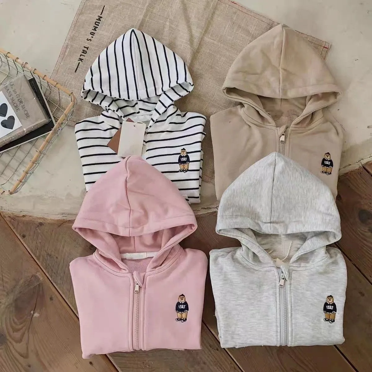【73-100cm】超人気商品 おしゃれ シンプル 合わせやすい フード付き トップス 子供服 お普段着 アウター