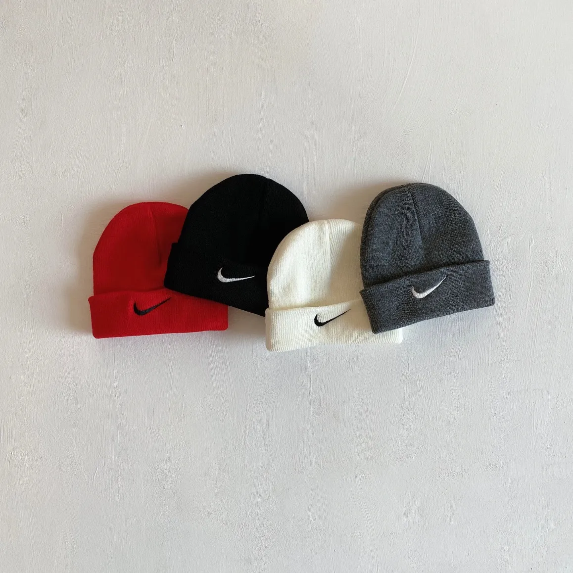 高品質 合わせやすい 絶対後悔しない シンプル ファッション ニット 帽子