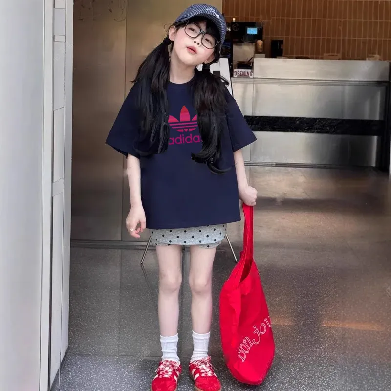 【90-160cm】オシャレ度高め 注目度UP カジュアル 合わせやすい 女の子 半袖 Ｔシャツ