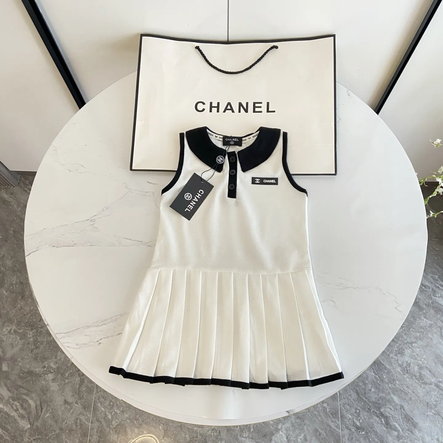 【90-140cm】おしゃれキッズ必見 高見え 上品 プリーツ 襟付き 女の子 ノースリーブ ワンピース