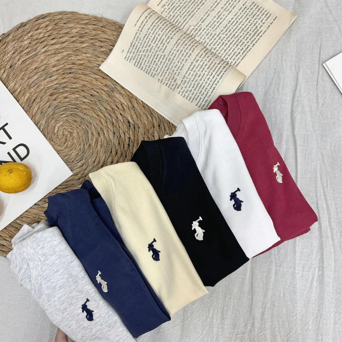 【90-170cm+親サイズ】人気爆発中 大活躍 刺繍 シンプル 合わせやすい 半袖 Ｔシャツ