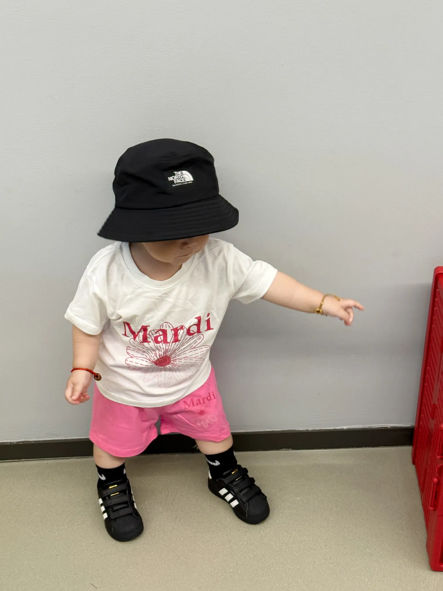 【80-160cm】二点セット 好感度100％ 爆売れ中 トレンド 快適 半袖Ｔシャツ＋ショートパンツ セットアップ