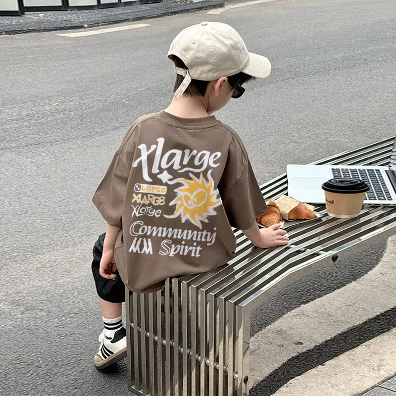 【90-160cm】リラックス感ある 大活躍 カジュアル  カッコイイ 男の子 半袖 Ｔシャツ