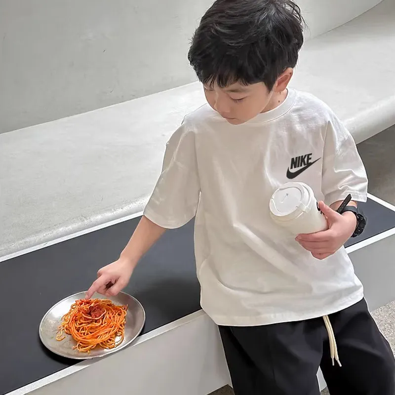 【90-160cm】これを逃す手はない 売れ筋 カジュアル  合わせやすい 男の子 半袖 Ｔシャツ
