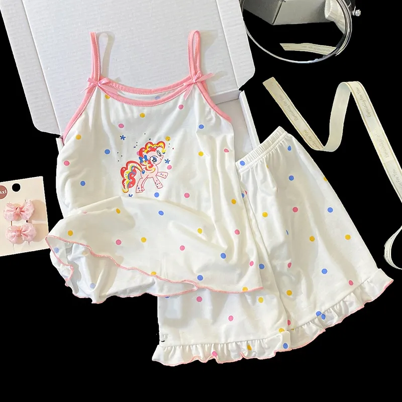 【100-170cm】二点セット 好感度100％  かわいさ満点 涼しく快適 ルームウェイ タンクトップ+ショートパンツ セットアップ