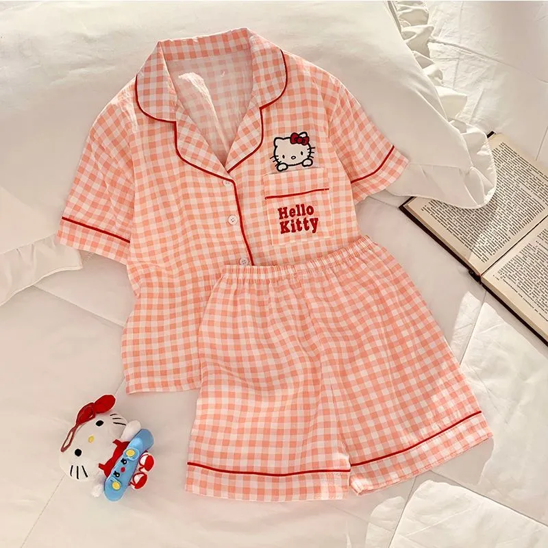 【90-160cm】絶対欲しい 爆売れ中 チェック柄 可愛い 女の子 半袖Ｔシャツ+ショートパンツ ルームウェイ
