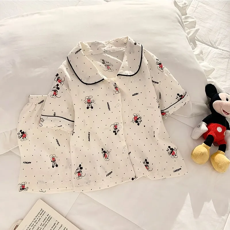 【90-160cm】リピーター多数 かわいさ満点 可愛い カートゥーン 女の子 半袖Ｔシャツ+ショートパンツ ルームウェイ