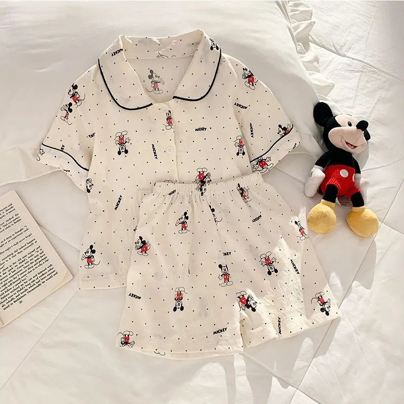 【90-160cm】リピーター多数 かわいさ満点 可愛い カートゥーン 女の子 半袖Ｔシャツ+ショートパンツ ルームウェイ