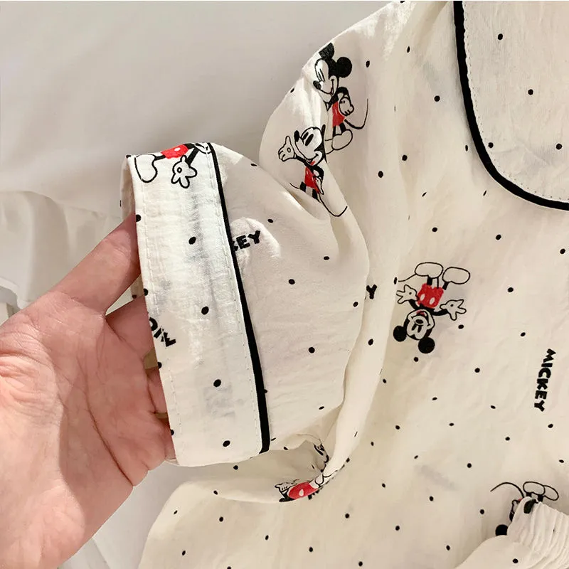 【90-160cm】リピーター多数 かわいさ満点 可愛い カートゥーン 女の子 半袖Ｔシャツ+ショートパンツ ルームウェイ