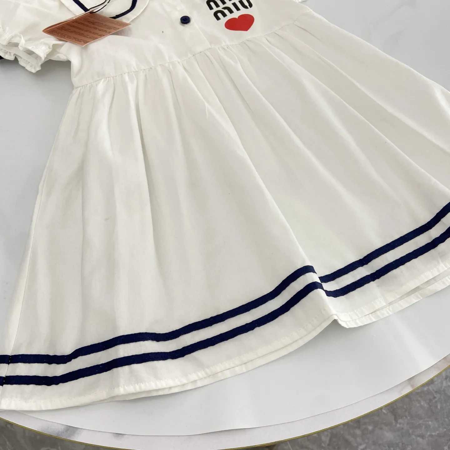 【80-120cm】おしゃれ感満点 気質満点  ガーリー 可愛い キャンパス 女の子 ワンピース