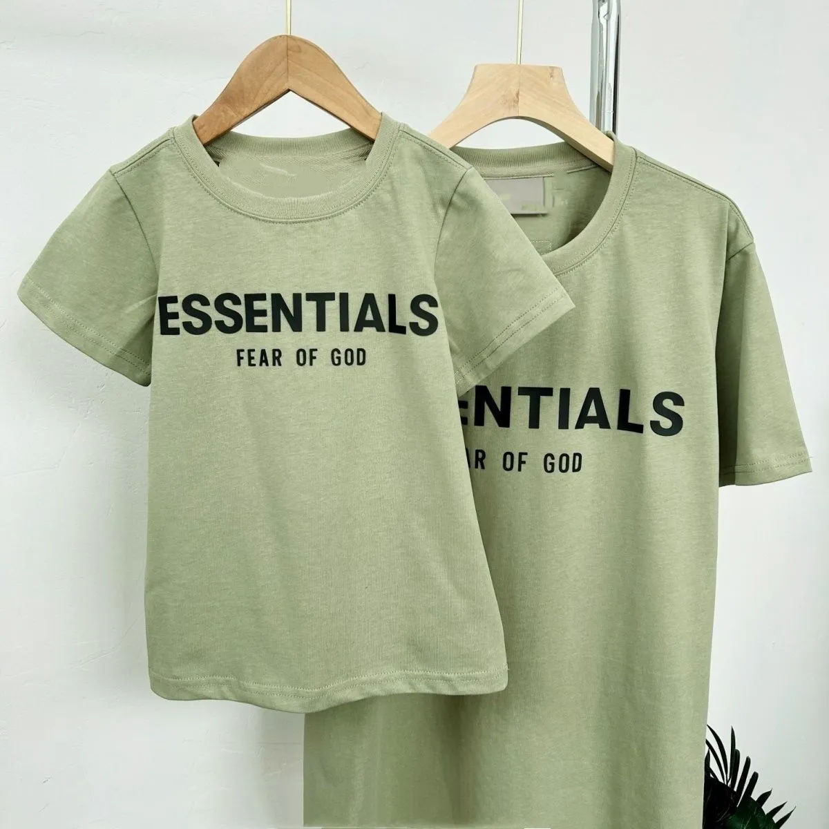 【90-160cm+親サイズ】コンフォート感抜群 カジュアル カラバリ豊富 親子ペア 半袖 Ｔシャツ