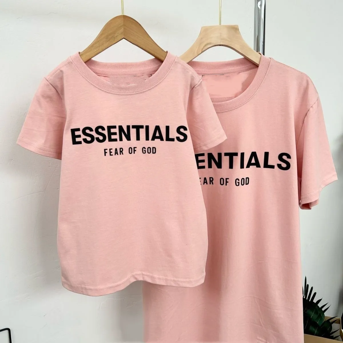 【90-160cm+親サイズ】コンフォート感抜群 カジュアル カラバリ豊富 親子ペア 半袖 Ｔシャツ