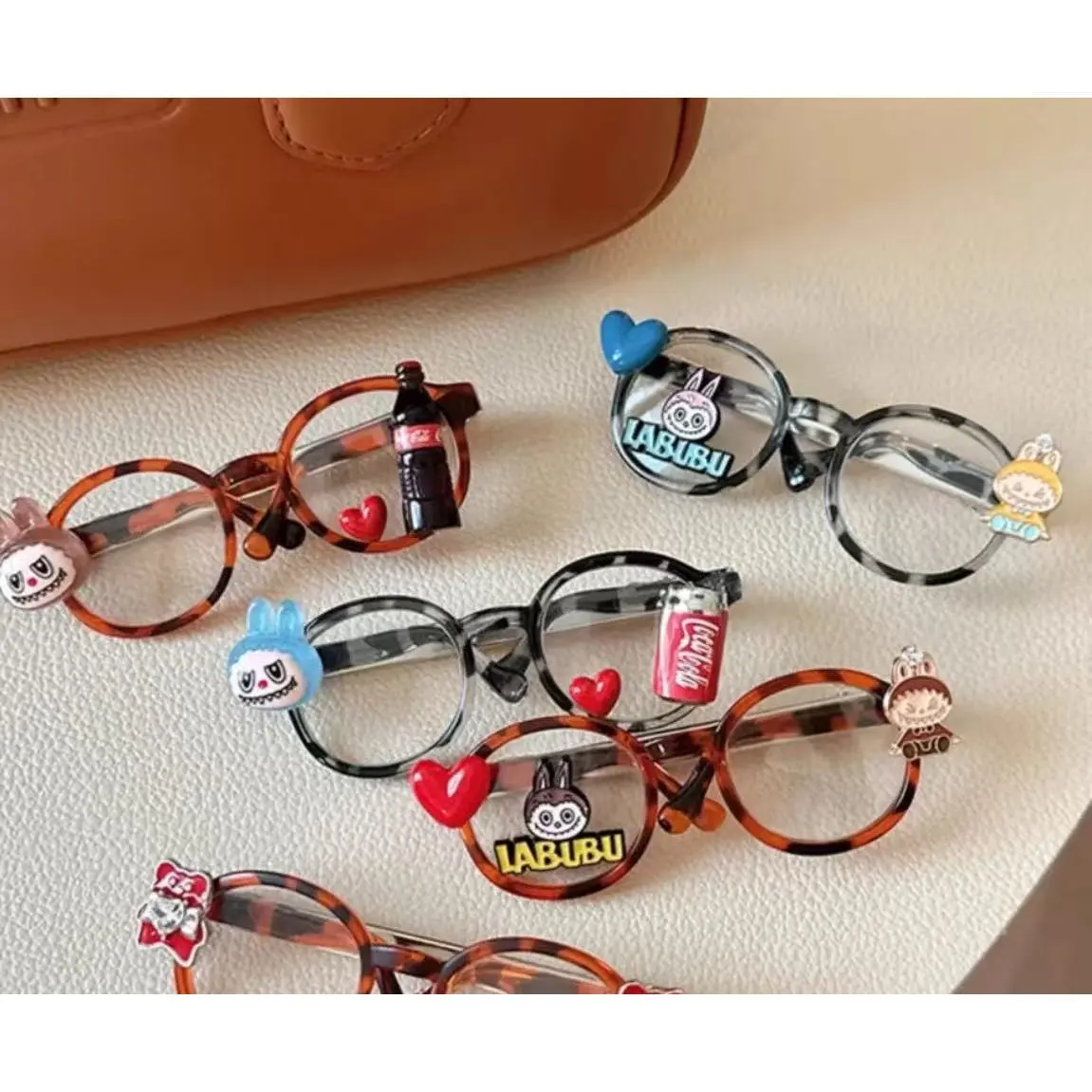 目を奪われる デザイン満点 おしゃれなアクセントに ヘアアクセサリー ヘアピン