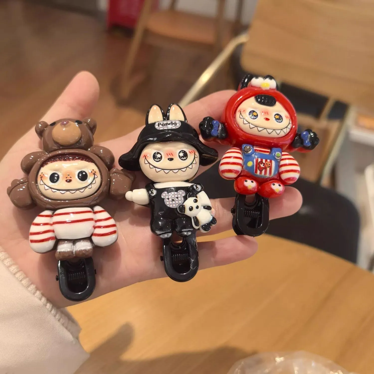 これを逃す手はない 遊び心たっぷり キャラクター ヘアアクセサリー シュシュ バレッタ
