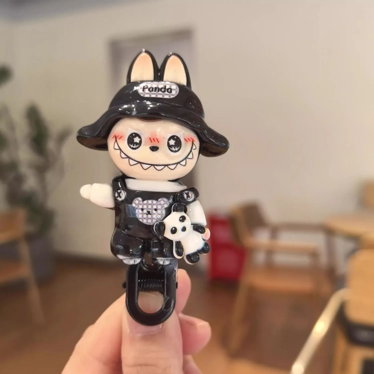 これを逃す手はない 遊び心たっぷり キャラクター ヘアアクセサリー シュシュ バレッタ