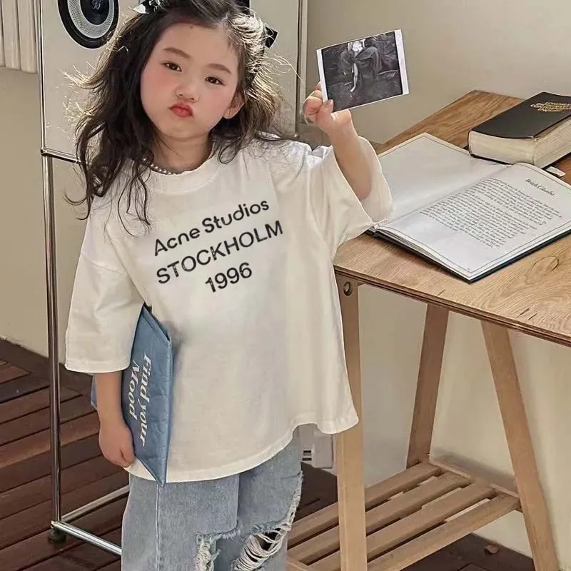 【90-160cm】これを逃す手はない 大注目 シンプル アルファベット 女の子 半袖 Ｔシャツ