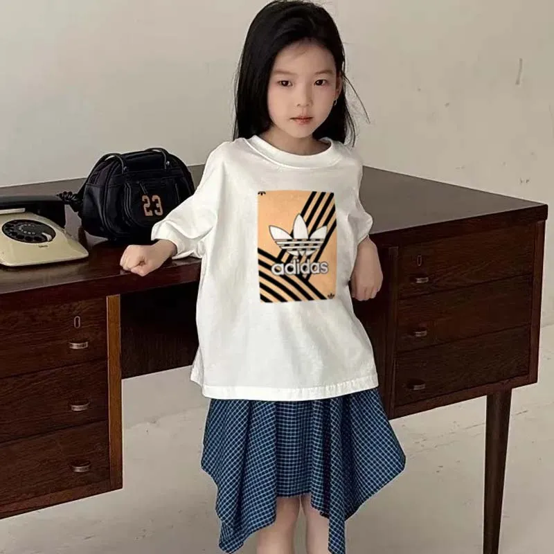 【90-160cm】絶対欲しい 爆売れ中 カジュアル 合わせやすい 女の子 半袖 Ｔシャツ