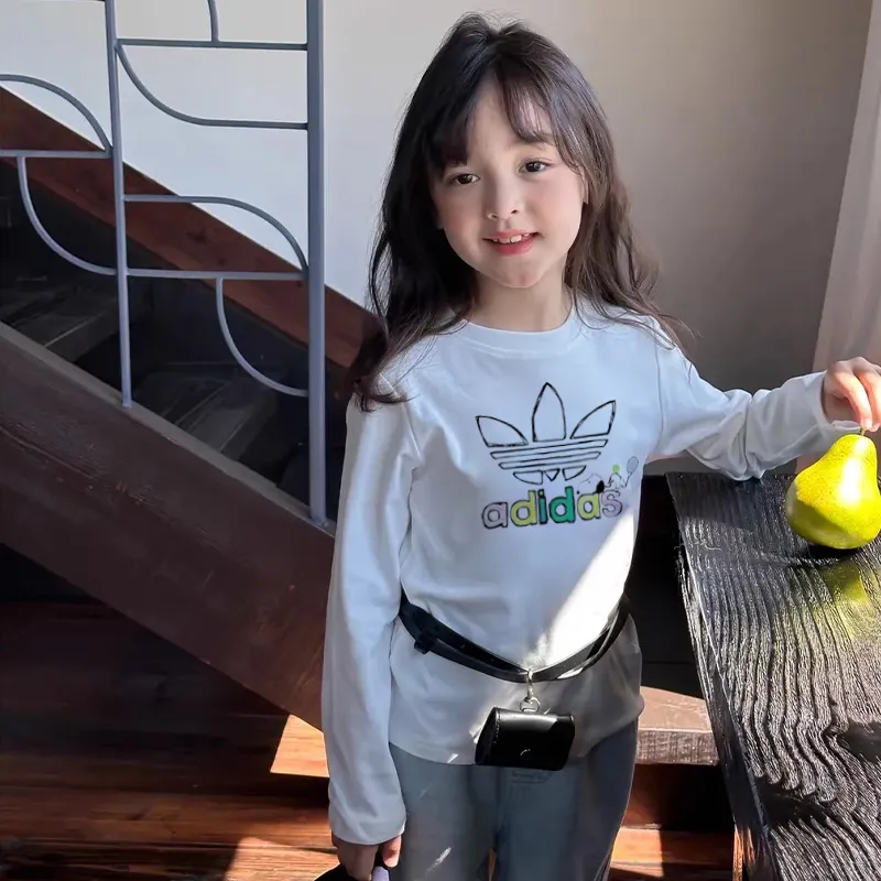 【90-160cm】おしゃれ感満点 大活躍 可愛い トレンド  合わせやすい 女の子 長袖 Ｔシャツ