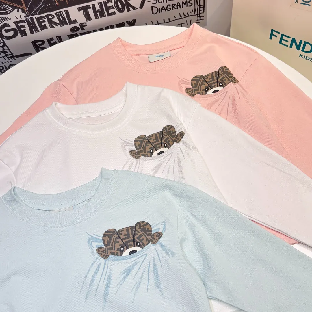 【100-160cm】コンフォート感抜群 大活躍 カジュアル 可愛い 快適 長袖 Ｔシャツ