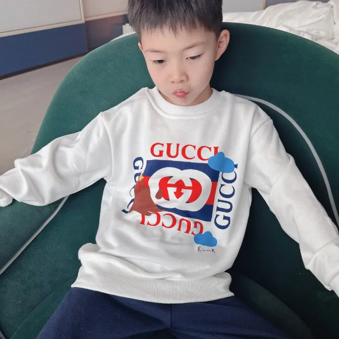 【100-160cm】これを逃す手はない 大人気 プリント トレンド  男の子 トレーナー