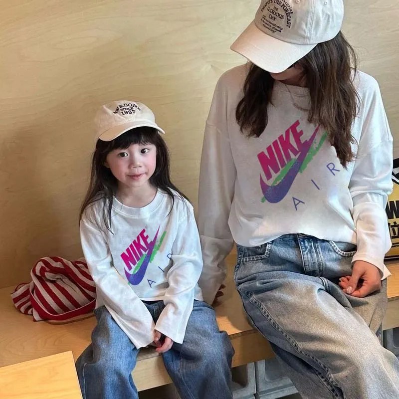 【90-160cm+親サイズ】存在感アップ  大注目 カジュアル 秋新作 快適 親子ペア 長袖 Ｔシャツ